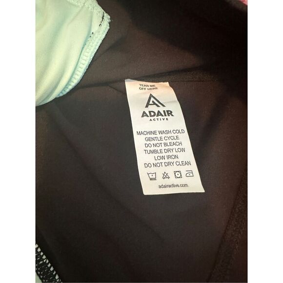 NWT Adair Active black and teal Jules zip up- Size M - Picture 4 of 9